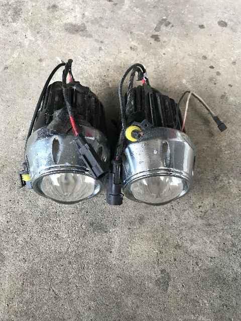 HIDバルブ付プロジェクターフォグユニット左右セット! < 自動車/バイク HIDバルブ付プロジェクターフォグユニット左右セット! < 自動車/バイク