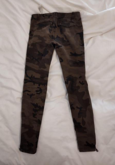 ZARA@ʃXLj[@[Npc@J[Spc@Jt@t@Xi[  uh 