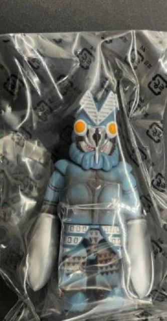 キュブリックウルトラ怪獣バルタン星人新品 < ホビー キュブリックウルトラ怪獣バルタン星人新品 < ホビーの