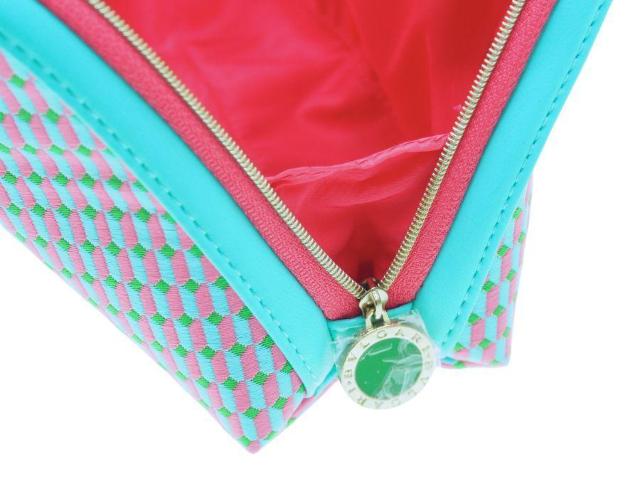 ブルガリ ノベルティ ラウンド型ポーチ ローズ ゴルデア ブロッサム BVLGARI PARFUMS【正規品】 < ブランド ブルガリ ノベルティ ラウンド型ポーチ ローズ ゴルデア ブロッサム BVLGARI PARFUMS【正規品】 < ブランドの