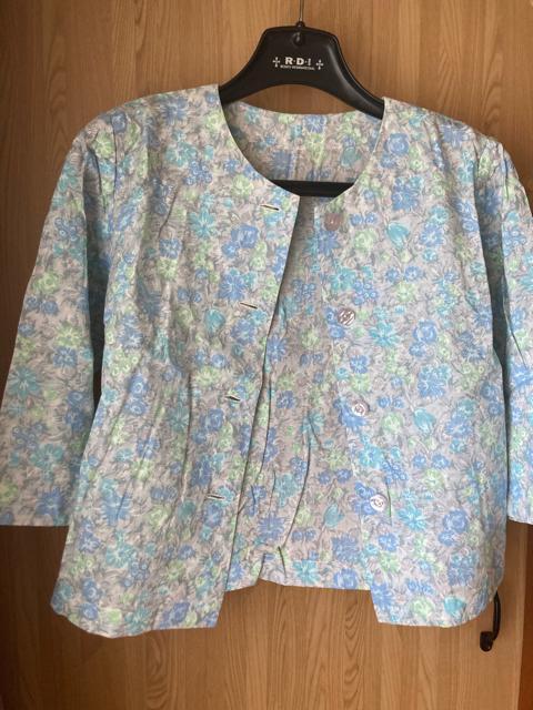 2008.五分袖ノーカラー羽織物☆サイズL程度 < 女性ファッション  2008.五分袖ノーカラー羽織物☆サイズL程度  < 女性ファッションの