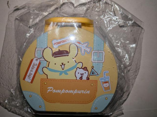 ポムポムプリン持ち手付き缶ケース < おもちゃ ポムポムプリン持ち手付き缶ケース < おもちゃの