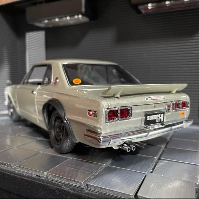絶版京商1/18スカイライン2000GT-R KPGC10 (ライト点灯モデル) < ホビー  絶版京商1/18スカイライン2000GT-R KPGC10 (ライト点灯モデル) < ホビーの