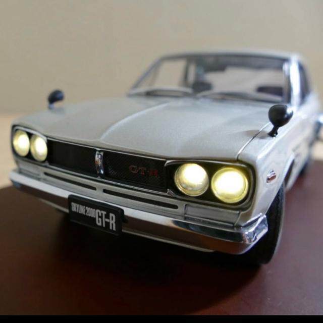 絶版京商1/18スカイライン2000GT-R KPGC10 (ライト点灯モデル) < ホビー  絶版京商1/18スカイライン2000GT-R KPGC10 (ライト点灯モデル) < ホビーの