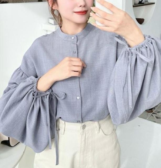 定価3,990円【新品】3weyバルーンスリーブブラウス●ブルー●前後着用●マルチウェイバルーンリボンブラウス 韓国ファッション < 女性ファッション  定価3,990円【新品】3weyバルーンスリーブブラウス●ブルー●前後着用●マルチウェイバルーンリボンブラウス 韓国ファッション < 女性ファッションの