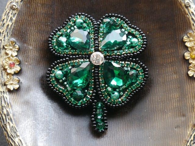 ViAeB[N炫Xg[K̎lt̃N[o[ u[`   ANZT[/v 