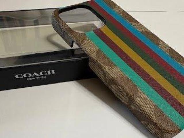R[` COACH iPhone13 pro Ή P[XC8088 KHAKI MULTI  Ɠd/AV 