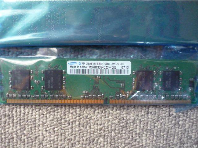�T���X���u256MB 1Rx16 PC2-5300U-555-12-C3 M378T3354CZ3-CE6 2���Z�b�g�vT31  �� PC�{��/���Ӌ@��� 