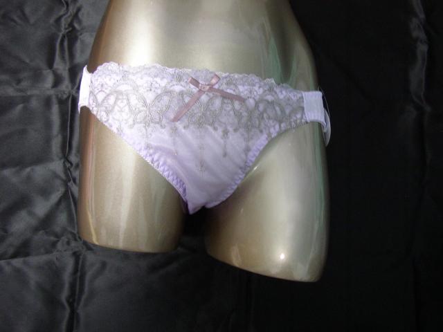 刺繍とレース使いゴージャスC70Mワイヤー入り < 女性ファッション  刺繍とレース使いゴージャスC70Mワイヤー入り < 女性ファッションの