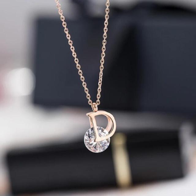 送料無料※高級感 ジルコニア D型 可愛い ジルコニア ネックレス 贈り物 レディース ピンクゴールド プレゼント 新品 < 女性アクセサリー/時計  送料無料※高級感 ジルコニア D型 可愛い ジルコニア ネックレス 贈り物 レディース ピンクゴールド プレゼント 新品 < 女性アクセサリー/時計の