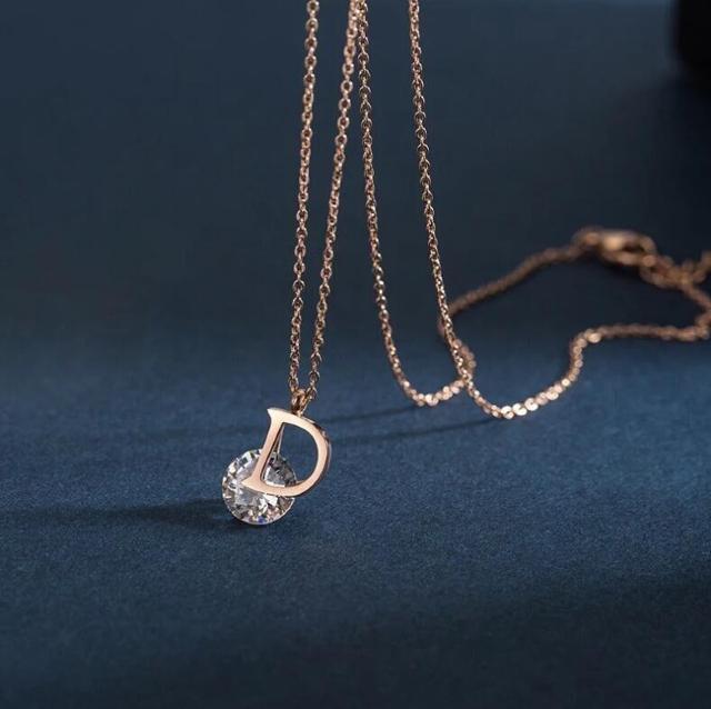 送料無料※高級感 ジルコニア D型 可愛い ジルコニア ネックレス 贈り物 レディース ピンクゴールド プレゼント 新品 < 女性アクセサリー/時計  送料無料※高級感 ジルコニア D型 可愛い ジルコニア ネックレス 贈り物 レディース ピンクゴールド プレゼント 新品 < 女性アクセサリー/時計の