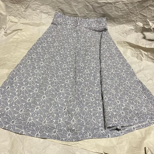 【SWINGLE / スウィングル】 膝丈 フレアスカート / M < ブランド 【SWINGLE / スウィングル】 膝丈 フレアスカート / M < ブランドの