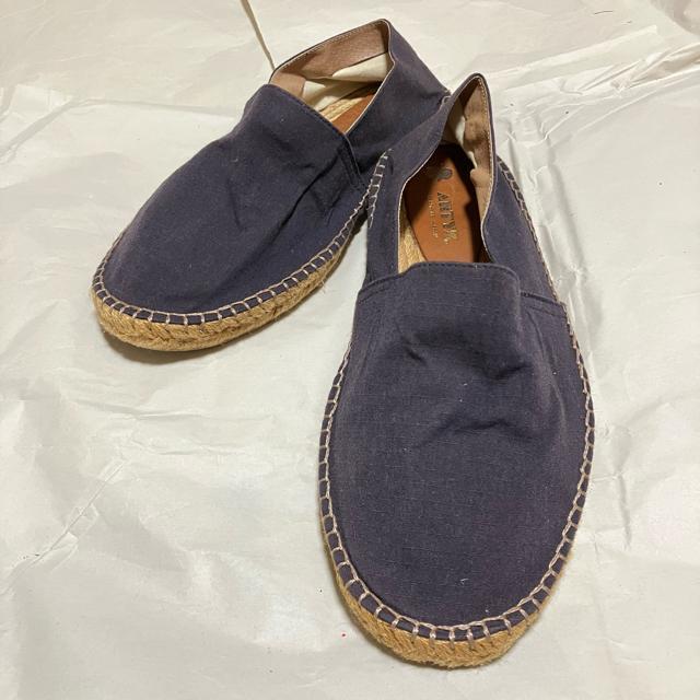 yARTYZ / A[eBYz XyC GXph[ / Xb| 42 lCr[   jt@bV 