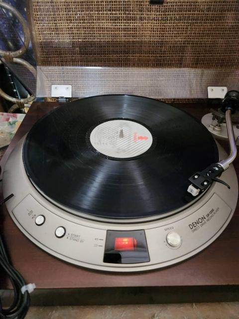 フルレストア美品!カートリッジ/針新品DENONレコードプレーヤーDP-1200 < 家電/AV  フルレストア美品!カートリッジ/針新品DENONレコードプレーヤーDP-1200 < 家電/AVの