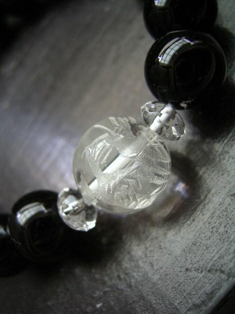 ☆即決☆12ミリ玉龍彫水晶x黒水晶・モリオンブレスレット < 男性アクセサリー/時計 ☆即決☆12ミリ玉龍彫水晶x黒水晶・モリオンブレスレット < 男性アクセサリー/時計の