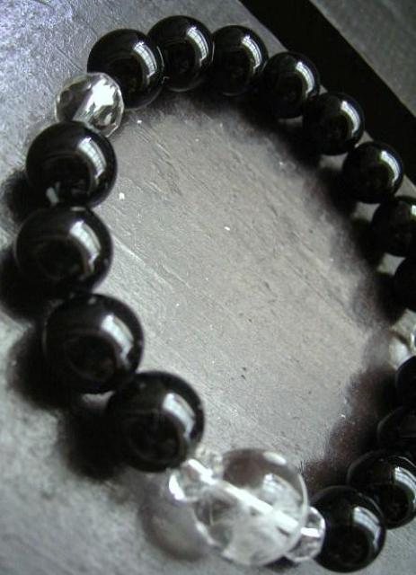 ☆即決☆12ミリ玉龍彫水晶x黒水晶・モリオンブレスレット < 男性アクセサリー/時計 ☆即決☆12ミリ玉龍彫水晶x黒水晶・モリオンブレスレット < 男性アクセサリー/時計の