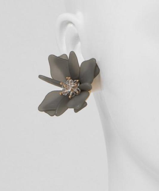 美人百花 掲載●定価4,212円【新品】立体3Dフラワーイヤリング < 女性アクセサリー/時計 美人百花 掲載●定価4,212円【新品】立体3Dフラワーイヤリング < 女性アクセサリー/時計の