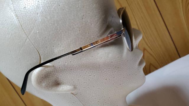 正規レア ブルガリ ラグジュアリーティアドロップ メタルフレームサングラス黒 メタリックコンビ アイウェア < ブランド  正規レア ブルガリ ラグジュアリーティアドロップ メタルフレームサングラス黒 メタリックコンビ アイウェア < ブランドの