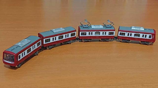 【美品!!】京急2000系4両セット < ホビー  【美品!!】京急2000系4両セット  < ホビーの