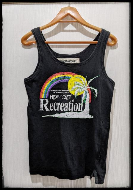 ★LISTEN HEARTBEAT★リッスンハートビート★タンクトップ★Tシャツ★Mサイズ同等★黒★部屋着★まとめ買い歓迎★ < 女性ファッション  ★LISTEN HEARTBEAT★リッスンハートビート★タンクトップ★Tシャツ★Mサイズ同等★黒★部屋着★まとめ買い歓迎★ < 女性ファッションの