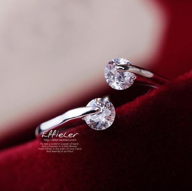 【送料無料】【高級感】 ゆびわ 大粒 指輪 フリーサイズ リング 贈り物 (14号〜19号) 男女兼用 シルバー 新品 < 女性アクセサリー/時計  【送料無料】【高級感】 ゆびわ 大粒 指輪 フリーサイズ リング 贈り物 (14号〜19号) 男女兼用 シルバー 新品  < 女性アクセサリー/時計の