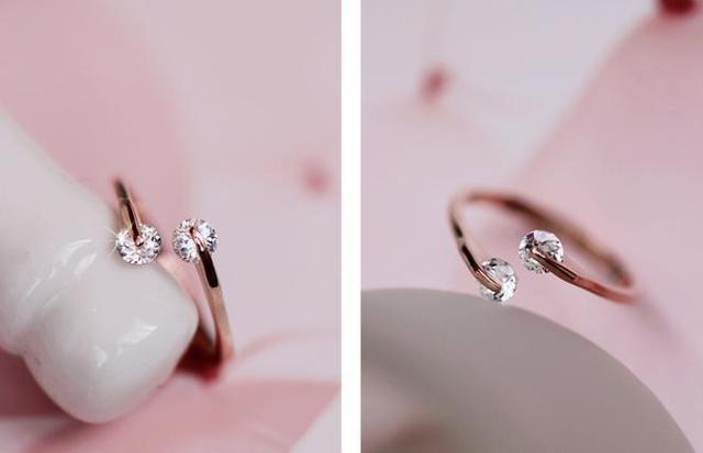 【送料無料】【高級感】 ゆびわ 大粒 指輪 フリーサイズ リング 贈り物 (14号〜19号) 男女兼用 シルバー 新品 < 女性アクセサリー/時計  【送料無料】【高級感】 ゆびわ 大粒 指輪 フリーサイズ リング 贈り物 (14号〜19号) 男女兼用 シルバー 新品 < 女性アクセサリー/時計の