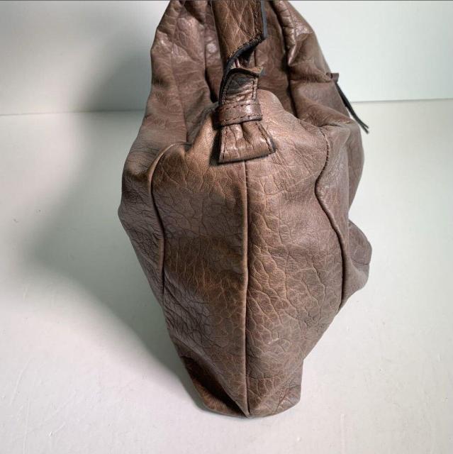 DEL CONTE C^A {v U[ V_[obO V_[  t@bV 