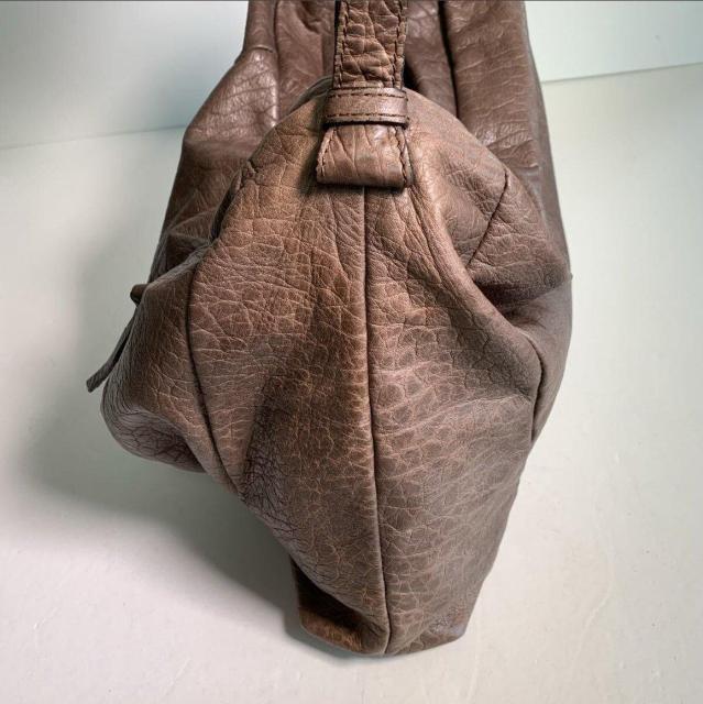 DEL CONTE C^A {v U[ V_[obO V_[  t@bV 