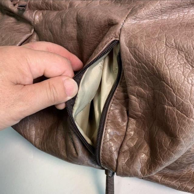 DEL CONTE C^A {v U[ V_[obO V_[  t@bV 