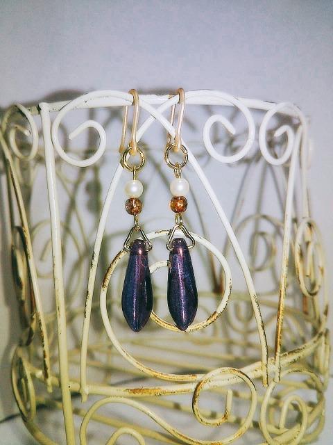 アメジストチェコダガーシャドー&シルキーパール樹脂ピアス☆ < 女性アクセサリー/時計  アメジストチェコダガーシャドー&シルキーパール樹脂ピアス☆ < 女性アクセサリー/時計の