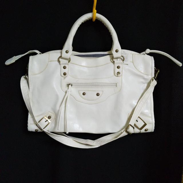 エディターズ2wayセレブ女優bag(白)新中古品【ヴィンテージ】Ageha < 女性ファッション  エディターズ2wayセレブ女優bag(白)新中古品【ヴィンテージ】Ageha < 女性ファッションの