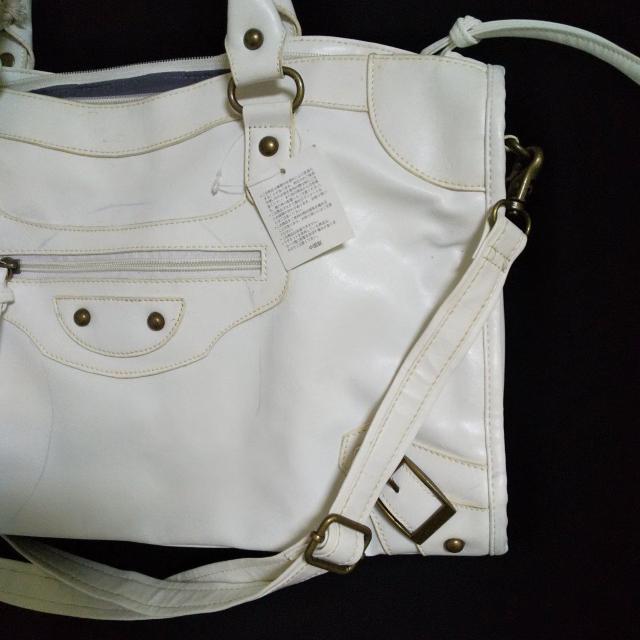 エディターズ2wayセレブ女優bag(白)新中古品【ヴィンテージ】Ageha < 女性ファッション  エディターズ2wayセレブ女優bag(白)新中古品【ヴィンテージ】Ageha < 女性ファッションの