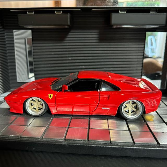 ホットウィール 1/18  フェラーリ 288GTO (カスタム仕様) < ホビー  ホットウィール 1/18  フェラーリ 288GTO (カスタム仕様) < ホビーの
