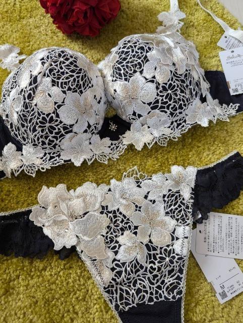 salute/T[g/X݌/89G/F70\OTobNV[c/KO/CJ[/G/߂݂  t@bV 