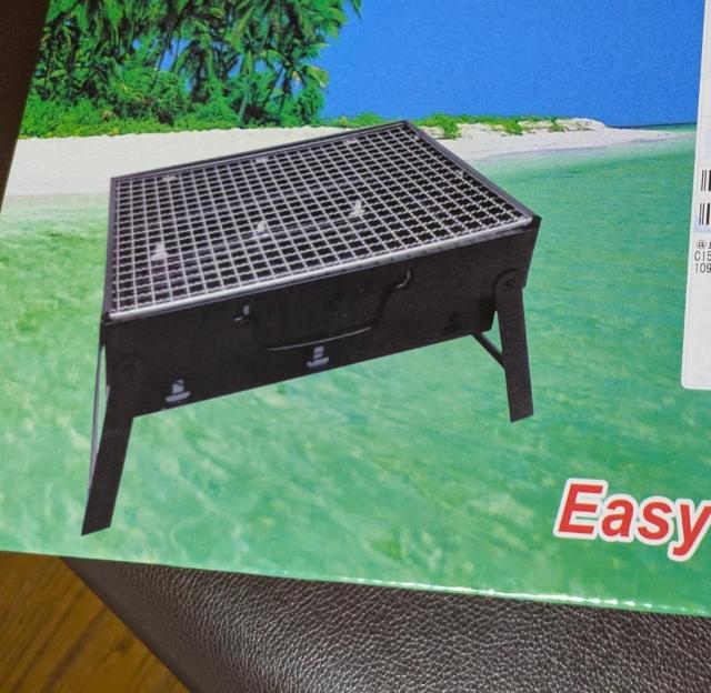 ★コンパクト収納★ BBQコンロ 取っ手 焼網付き 焚き火 2〜3人用 < レジャー/スポーツ  ★コンパクト収納★ BBQコンロ 取っ手 焼網付き 焚き火 2〜3人用 < レジャー/スポーツの