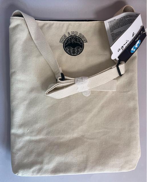 ★新品未使用★送料無料★ アニエスベー agnes b. リバーシブル ショルダーバッグ 黒白 < 女性ファッション  ★新品未使用★送料無料★ アニエスベー agnes b. リバーシブル ショルダーバッグ 黒白 < 女性ファッションの