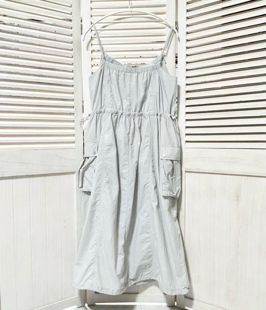 美品 FILA フィラ 軽量 ポケット ロング ワンピース S < ブランド  美品 FILA フィラ 軽量 ポケット ロング ワンピース S < ブランドの