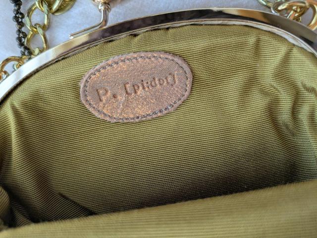 大特価!新品未使用 高級ポーチバック がま口ポーチ 羊皮ムートン レディースチェーンファーポーチバック 8,900円 < 女性ファッション 大特価!新品未使用 高級ポーチバック がま口ポーチ 羊皮ムートン レディースチェーンファーポーチバック 8,900円 < 女性ファッションの