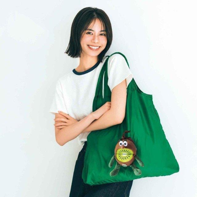 ゼスプリキウイブラザーズグリーンのぬいぐるみエコバッグ/InRed2025年7月号付録のみ < 女性ファッション ゼスプリキウイブラザーズグリーンのぬいぐるみエコバッグ/InRed2025年7月号付録のみ < 女性ファッションの