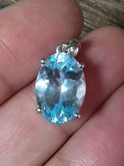 �u���[�g�p�[�Y�@�y���_���g�g�b�v �� �����A�N�Z�T���[/���v�� 