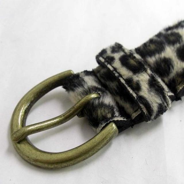 �A�j�}���t�F�C�N�t�@�[�x���g �u���b�N���V�i �� �����t�@�b�V������ 