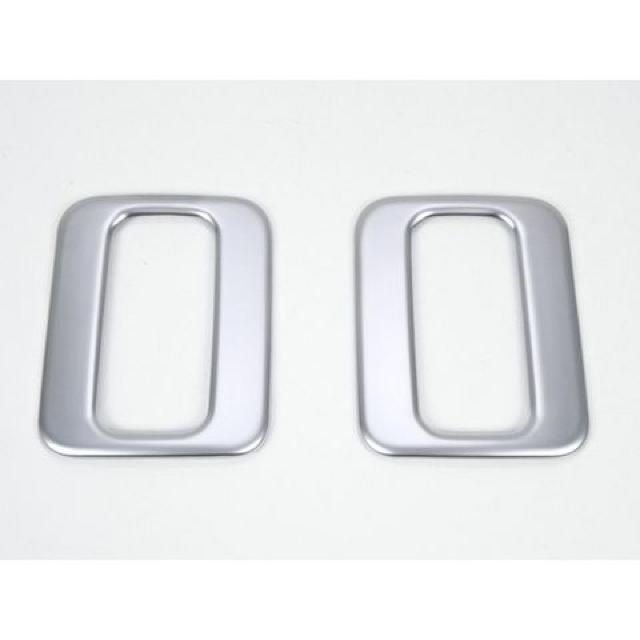 日産 セレナC27 シルバー サードシート スイッチカバー リング 枠 ガーニッシュ リム < 自動車/バイク 日産 セレナC27 シルバー サードシート スイッチカバー リング 枠 ガーニッシュ リム < 自動車/バイク