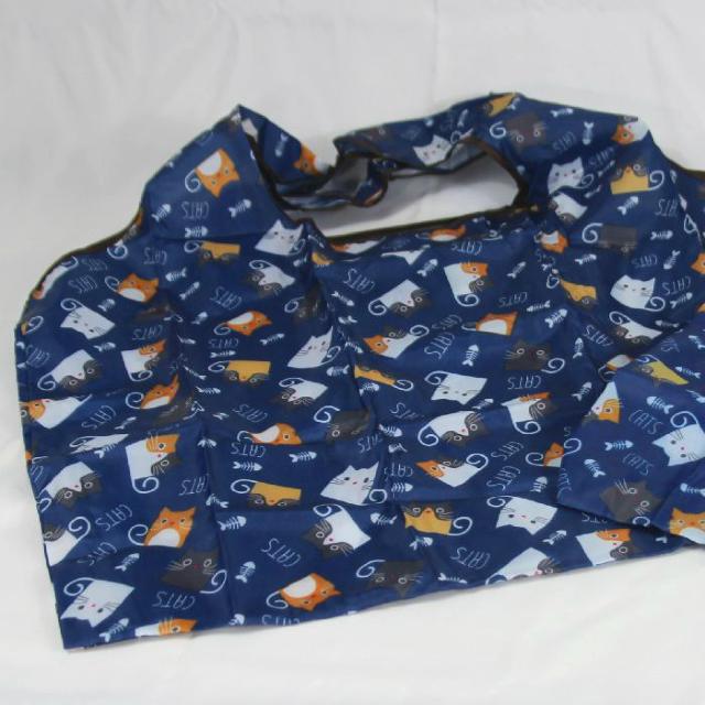 ◆猫好きにはたまらない!かわいい猫イラスト入り◆猫柄エコバッグ 大小2個セット 折たたみコンパクト < 女性ファッション  ◆猫好きにはたまらない!かわいい猫イラスト入り◆猫柄エコバッグ 大小2個セット 折たたみコンパクト < 女性ファッションの