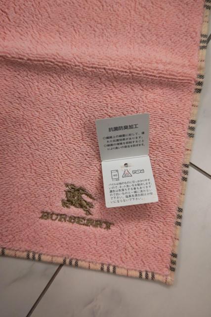 BURBERRY o[o[ nJ`  uh 
