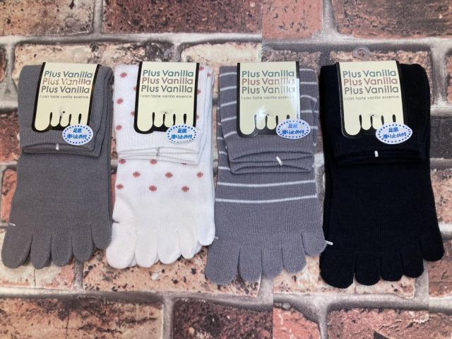 送料無料!【PLUS VANILLA】『画像から4足組』 足底滑り止め付き&抗菌防臭加工!綿混 5本指クルー丈ソックス < 女性ファッション  送料無料!【PLUS VANILLA】『画像から4足組』 足底滑り止め付き&抗菌防臭加工!綿混 5本指クルー丈ソックス  < 女性ファッションの