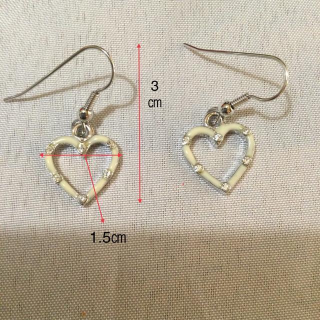 ハートのピアス < 女性アクセサリー/時計  ハートのピアス  < 女性アクセサリー/時計の