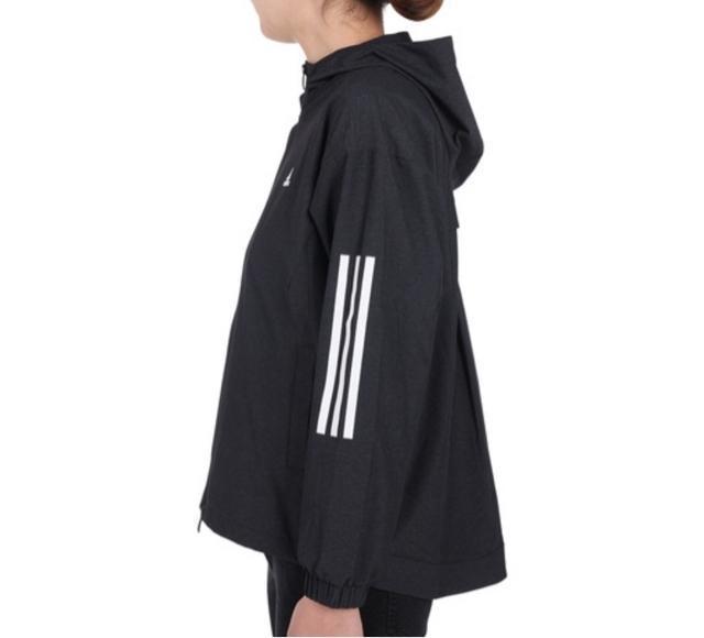 新品未使用タグ付きSサイズ アディダス アウタージャンパーパーカー 黒 < キッズ/ベビー  新品未使用タグ付きSサイズ アディダス アウタージャンパーパーカー 黒 < キッズ/ベビーの