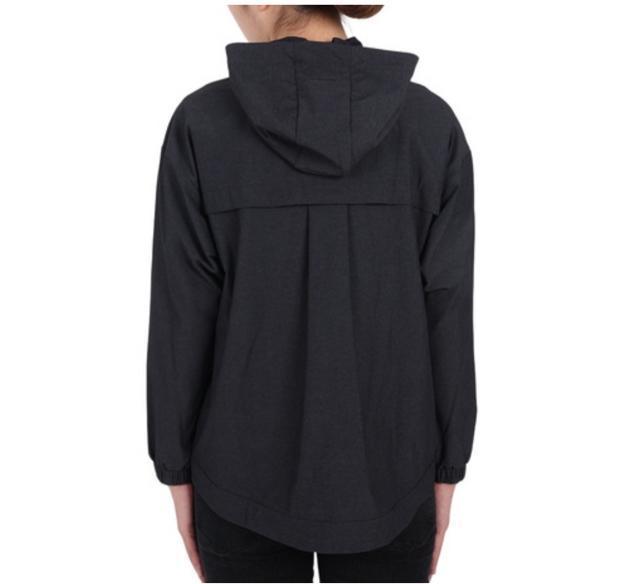 新品未使用タグ付きSサイズ アディダス アウタージャンパーパーカー 黒 < キッズ/ベビー  新品未使用タグ付きSサイズ アディダス アウタージャンパーパーカー 黒 < キッズ/ベビーの