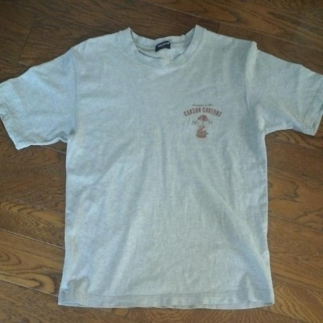 UNIQLO グレー 半袖Tシャツ Sサイズ < ブランド UNIQLO グレー 半袖Tシャツ Sサイズ < ブランドの