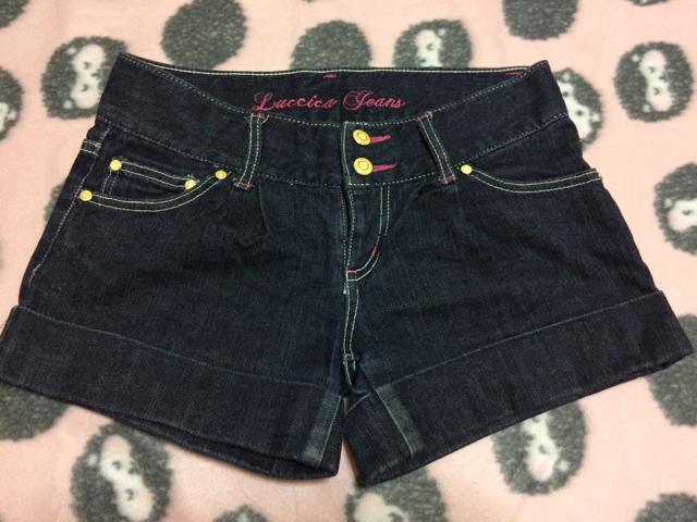 �f�j�� �V���[�g�p���c  �� �����t�@�b�V������ 